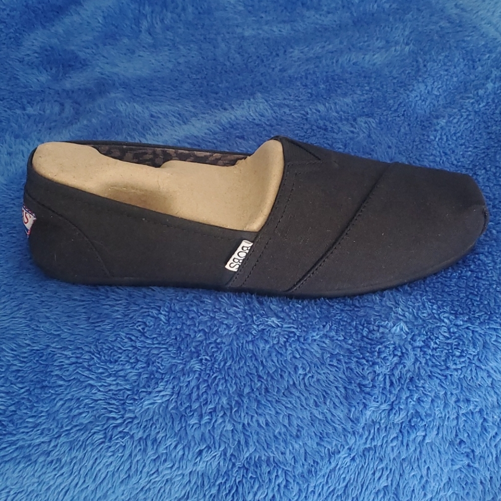 Womens flats